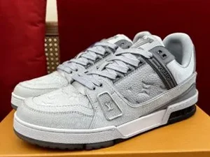Replica Louis Vuitton Trainer