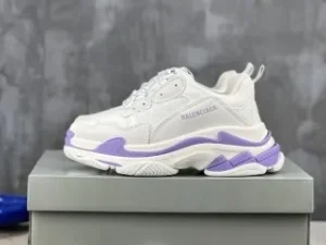 Replica Balenciaga Triple S